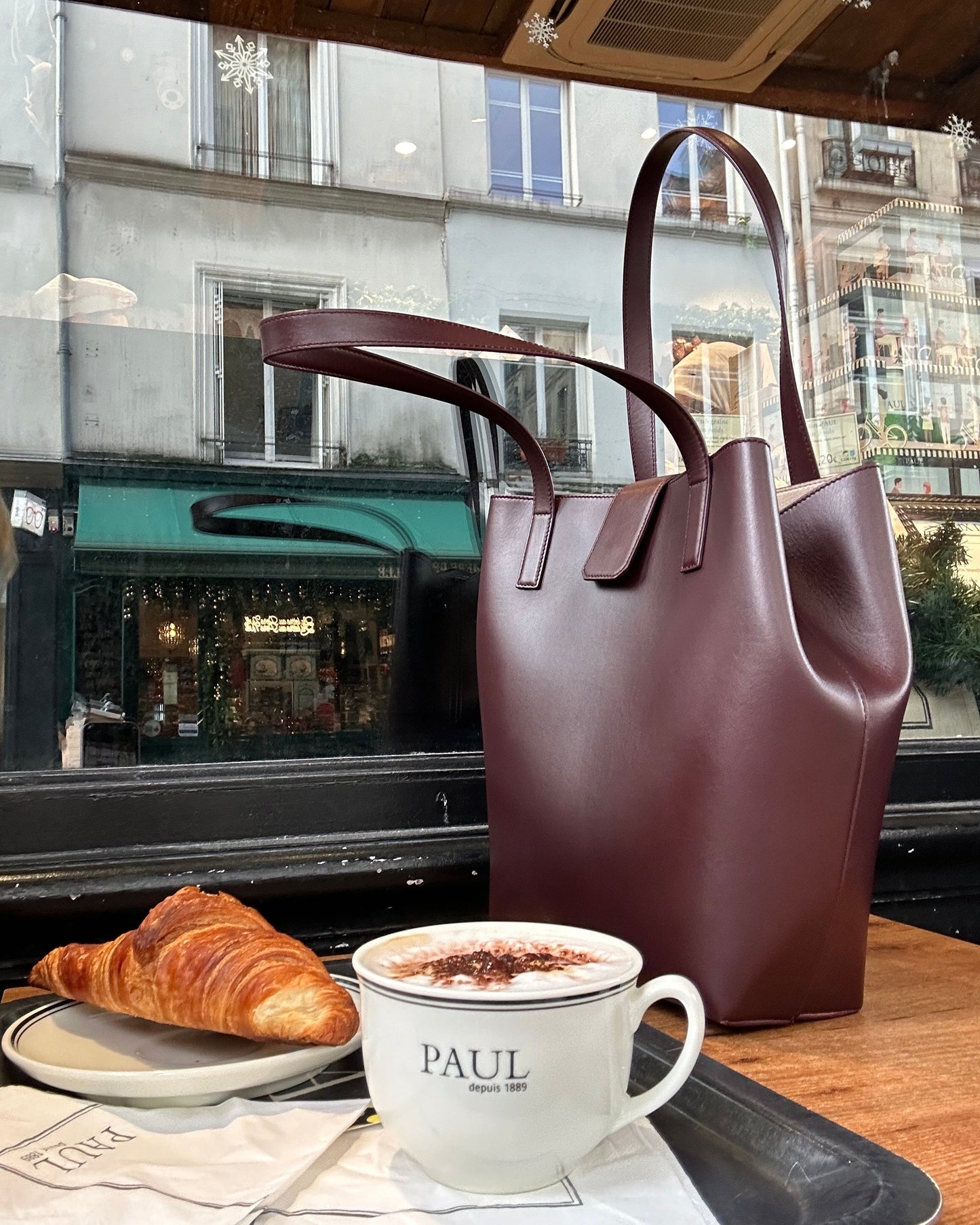 La Borsa Tote Bucket Bag