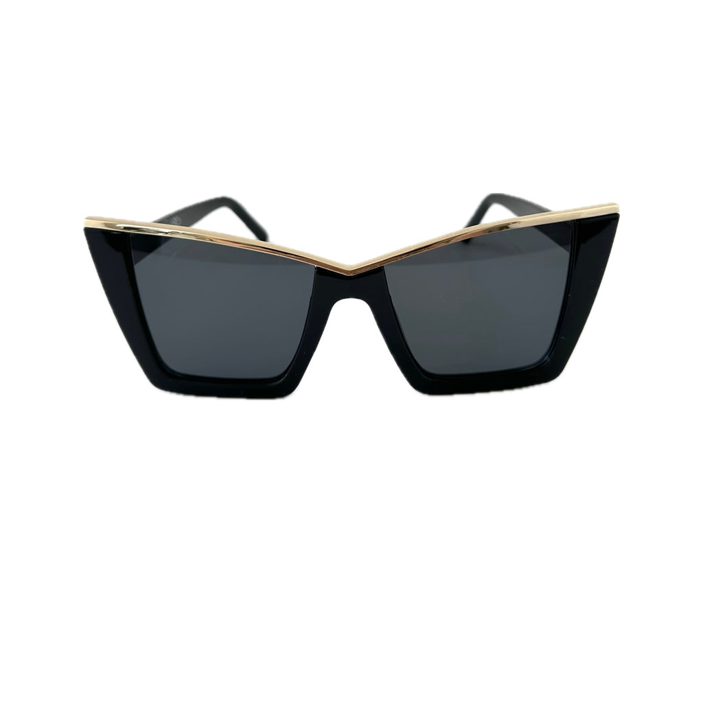 Scatenata Cat Eye Sunglasses