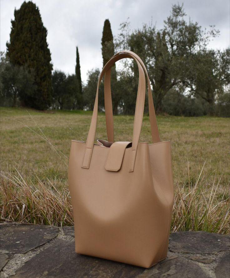 La Borsa Tote Bucket Bag